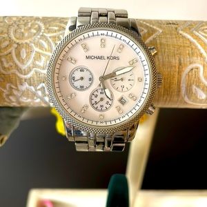 Michael Kors chronolograph watch